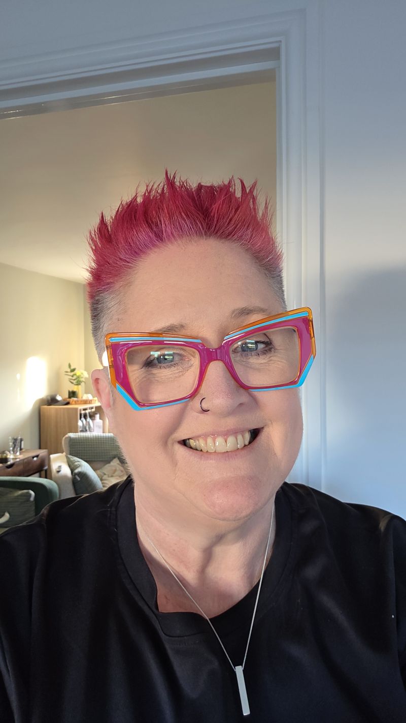 Sarahj1970 Sarahj1970